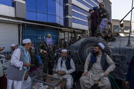 عکسی از صرافان در کابل